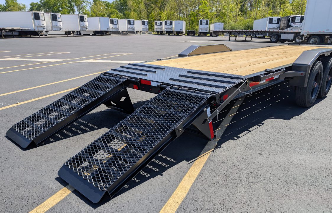 New Diamond C LPX-210-24' HD 20K (GVWR) Equipment Trailer