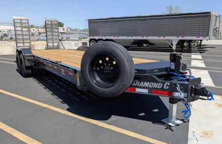 New Diamond C LPX-210-24' HD 20K (GVWR) Equipment Trailer
