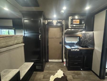 New 2026 Exiss Trailers 2026 Exiss Endeavor 8310 LQ Horse Trailer