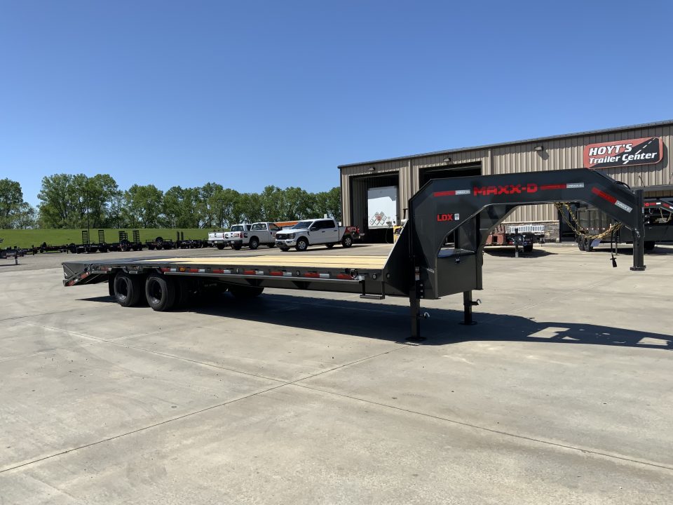 New 2026 MAXX-D LDX 102 X30 Flatbed Trailer