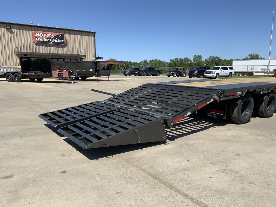 New 2026 MAXX-D LDX 102 X30 Flatbed Trailer