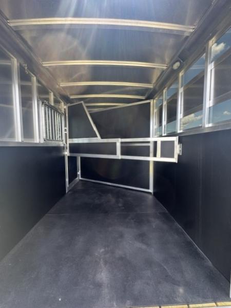 New 2026 Shadow Stablemate 2H Stock Combo w/ Escape Door