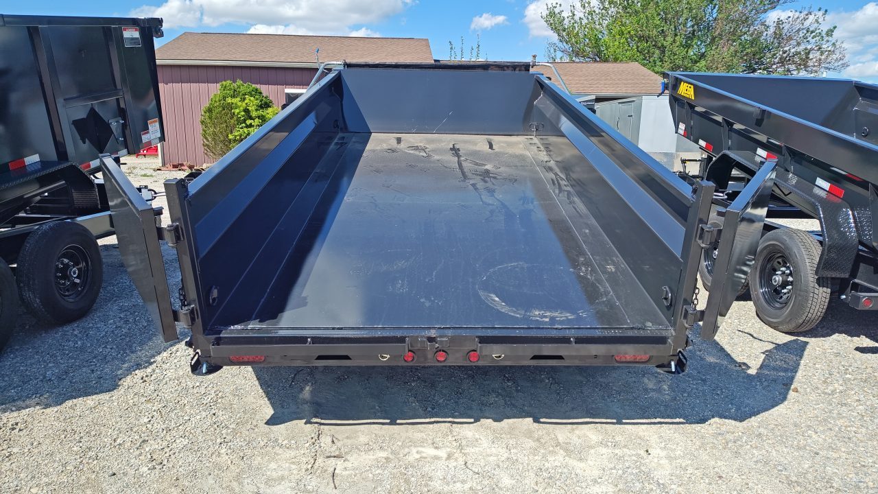 New 2026 Big Tex 14TDX-14 hydraulic jack, swing arm tarp