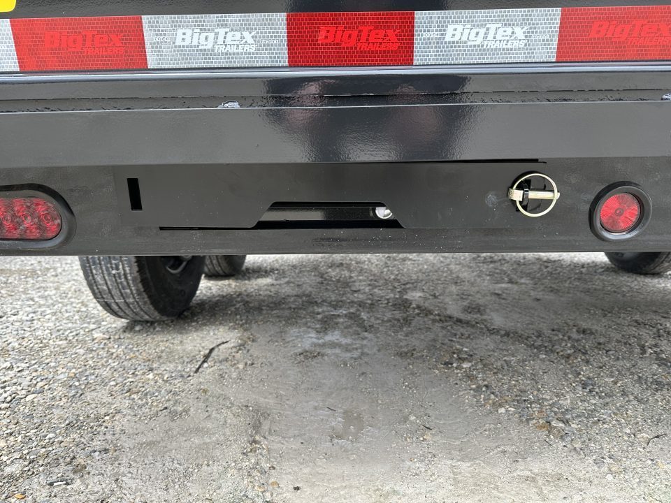 New 2026 Big Tex 14TDX-14 hydraulic jack, swing arm tarp