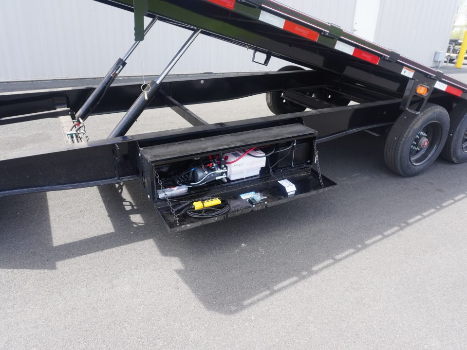 New 2026 Diamond C Trailers DET210 24ft Deckover Tilt Trailer