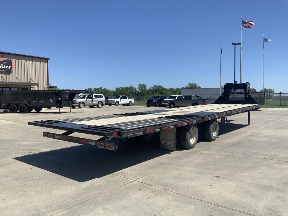 Used 2024 Diamond C FMAX212 102 X 35 Gooseneck Flatbed Trailer