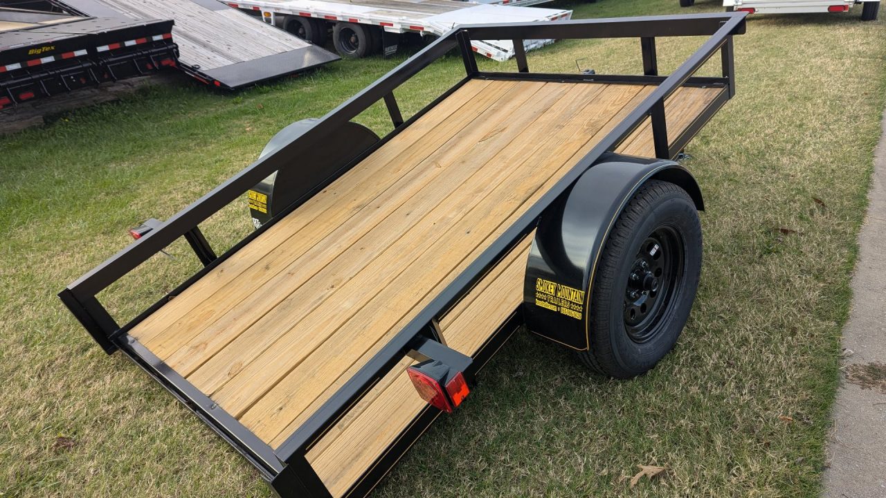 New 2026 P & T Trailers 5X8 STT Utility Trailer