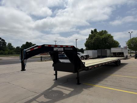 New #144246 2026 MP CUSTOM 40 X 102 TANDEM AXLE 14K FLATBED GOOSENECK W/ SLIDE IN RAMPS