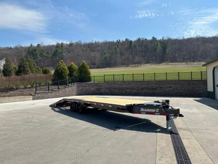 New Diamond C 24' I-Beam Deck Over with MAX Ramps (DEC207)