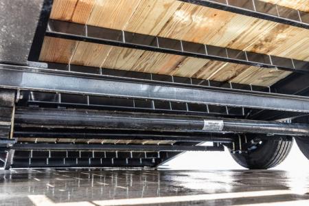 New Diamond C 20' Hydraulic Dampening Tilt (HDT207)