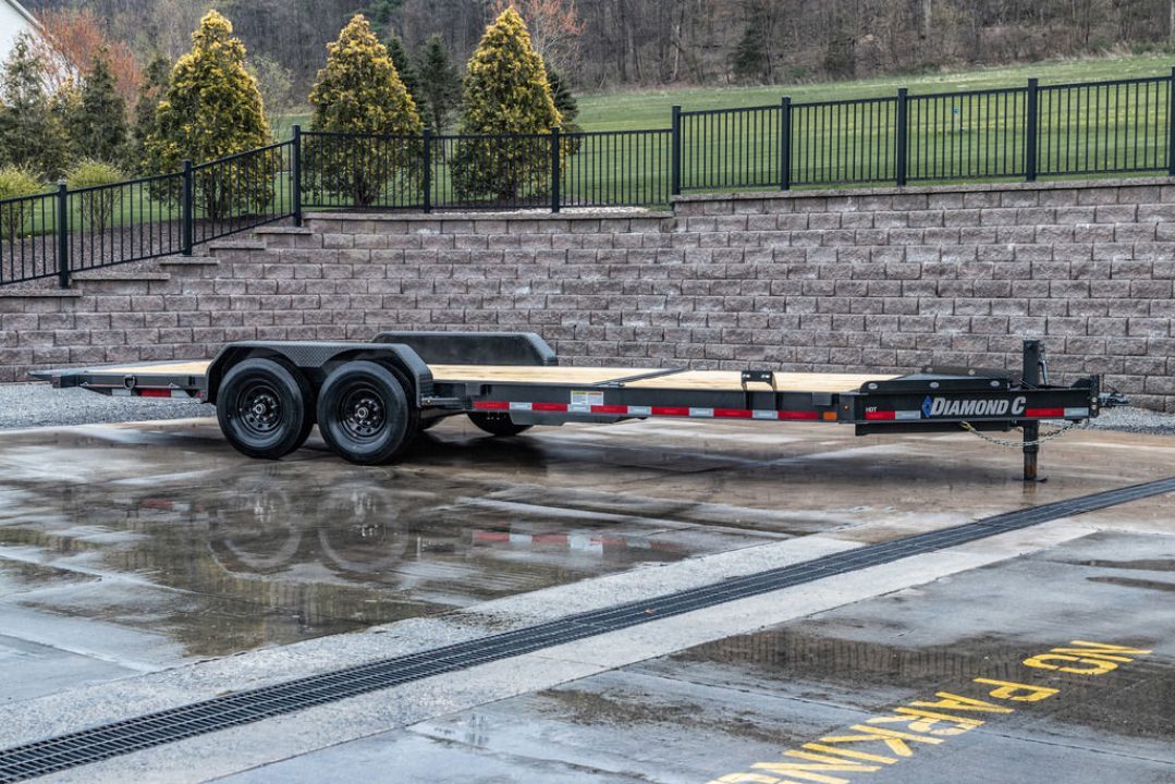 New Diamond C 22' Hydraulic Dampening Tilt (HDT 207)