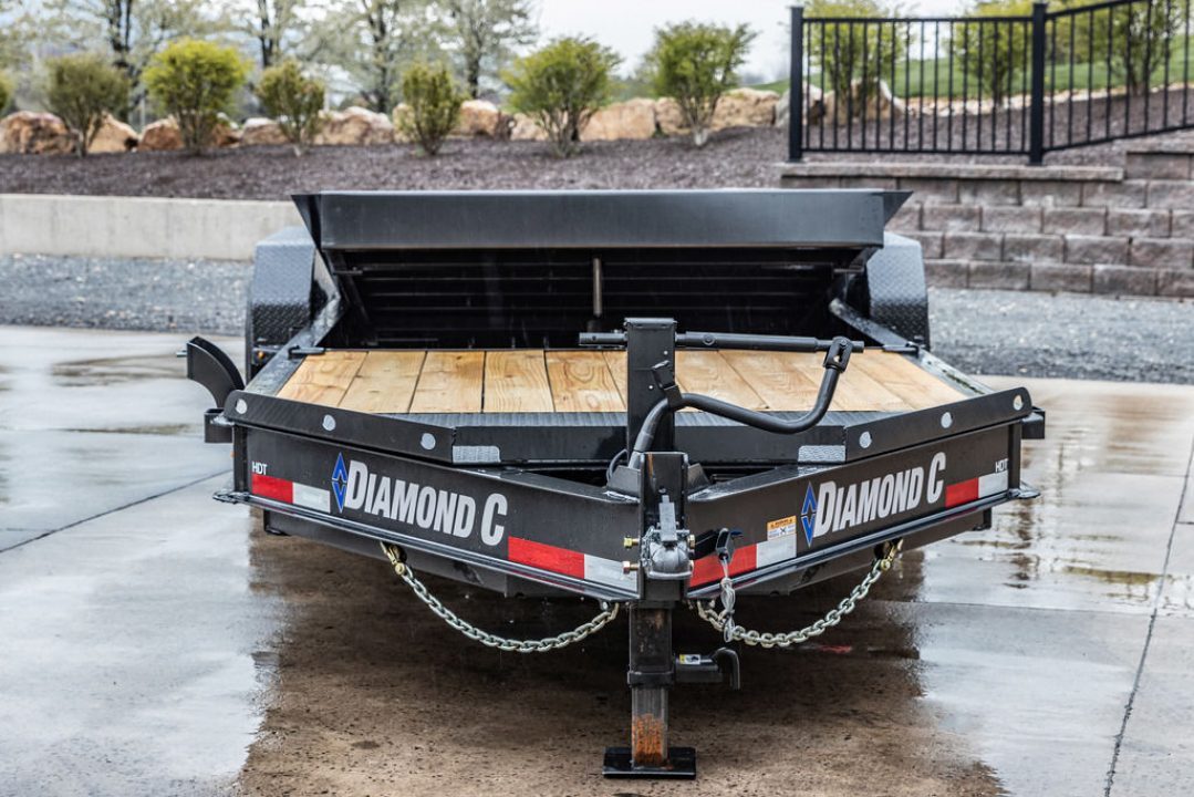 New Diamond C 22' Hydraulic Dampening Tilt (HDT 207)
