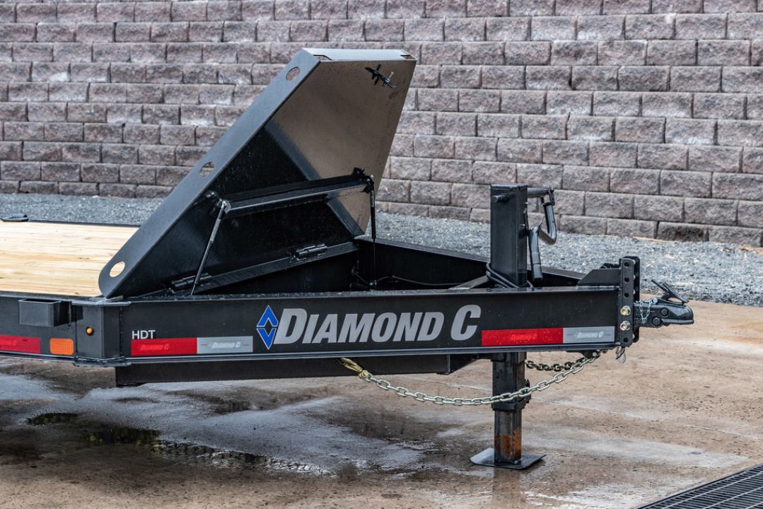 New Diamond C 22' Hydraulic Dampening Tilt (HDT 207)