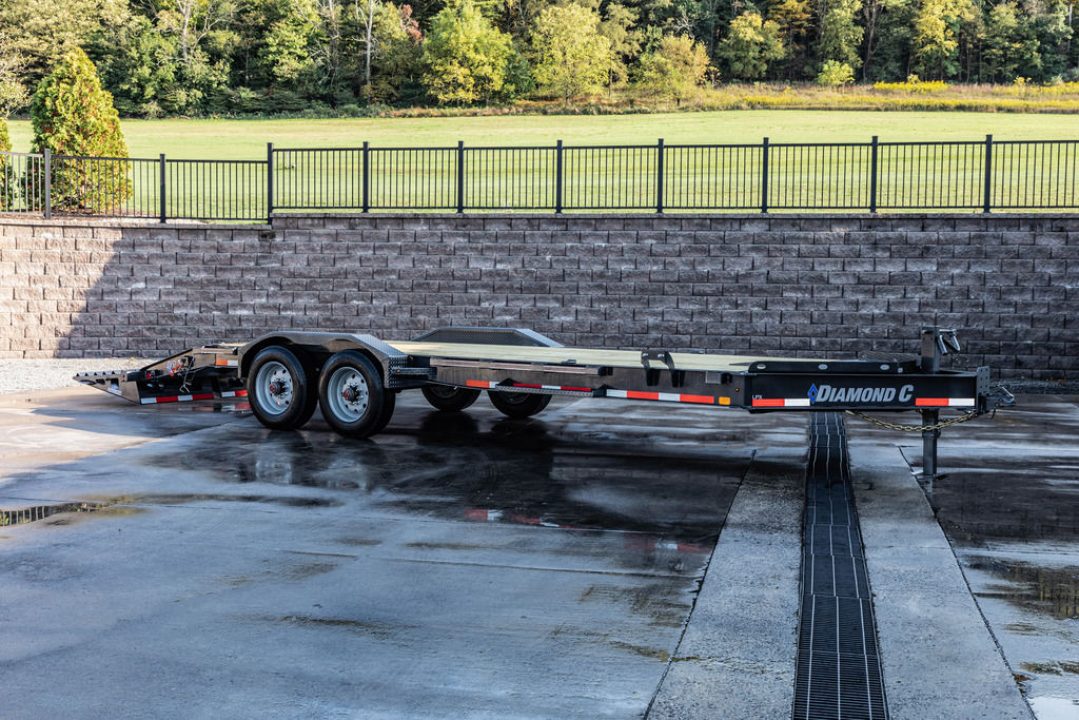 New 2024 Diamond C Trailers LPX 210 WITH MAX RAMPS 22' Equipment Trailer