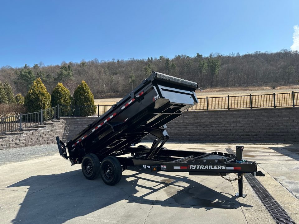 New PJ Trailers 14' Low-Pro Dump - 24" Sides (DL)