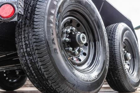 New PJ Trailers 20' Hydraulic Dampening Tilt (T6 14k)