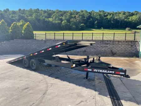 New PJ Trailers 22' Hydraulic Deckover Tilt (T8)