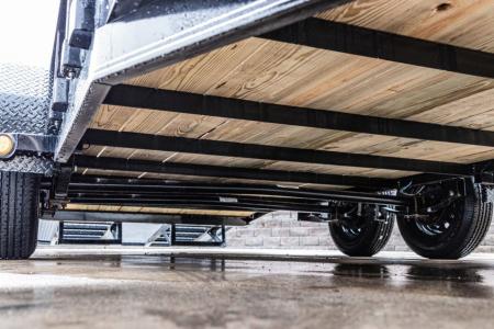 New PJ Trailers 18' Tandem Axle Utility (UL) - HD Mesh Gate