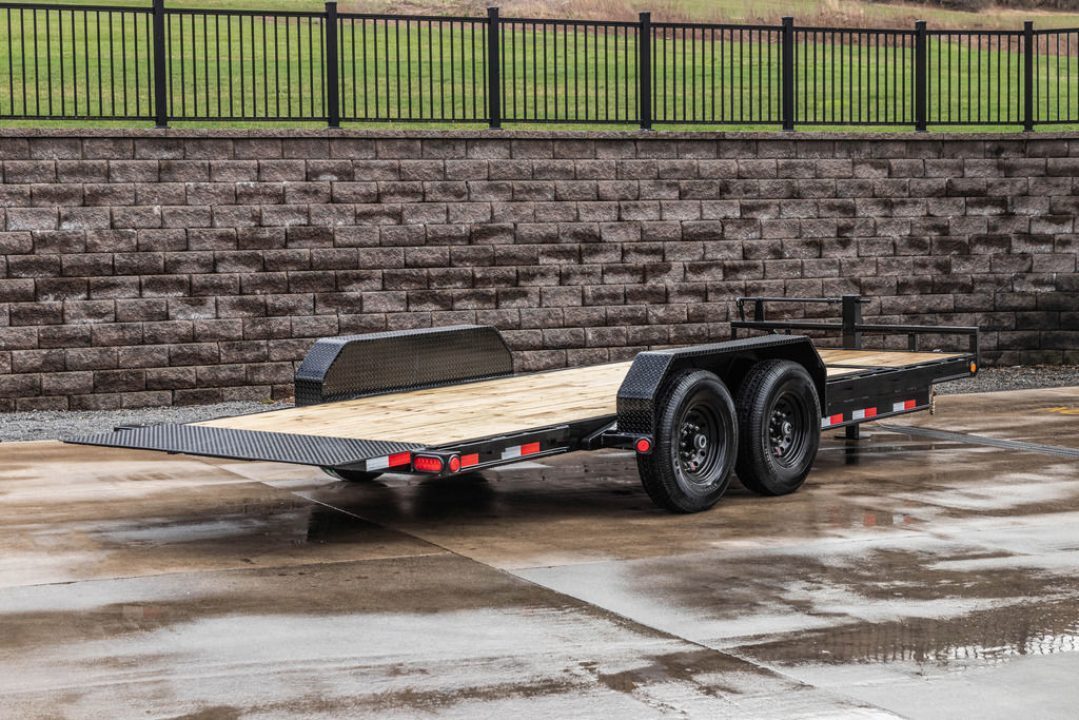 New PJ Trailers 20' Hydraulic Dampening Tilt (T6 14k)