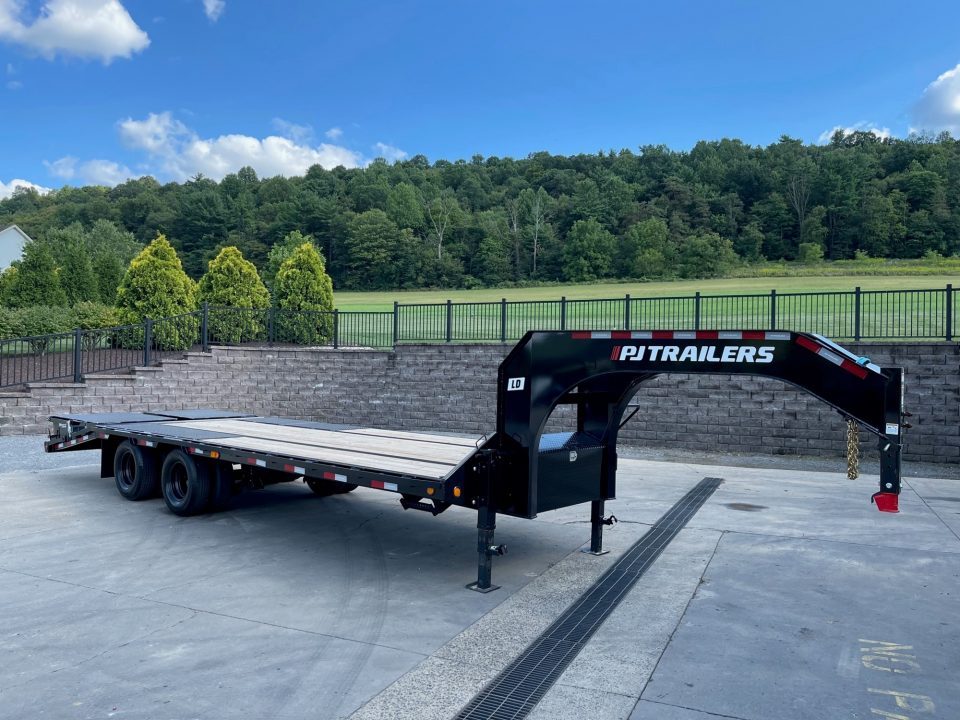 New PJ 25' Low-Pro Flatdeck with Duals (LD) - Monster Ramps