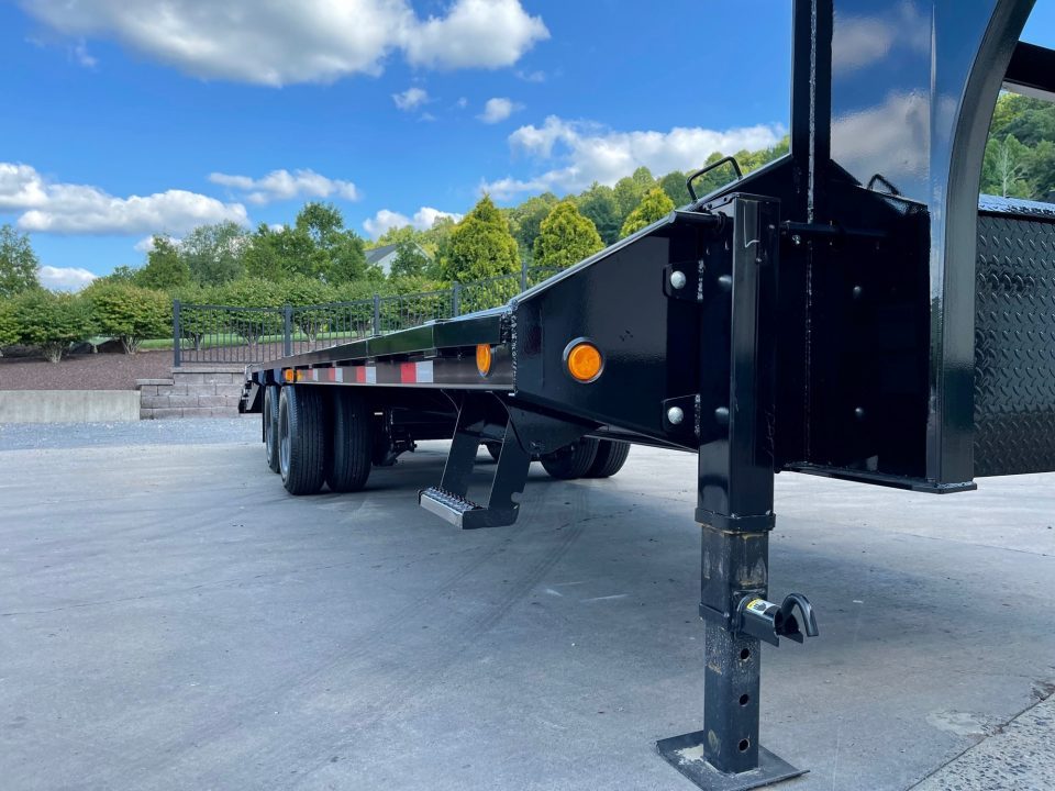 New PJ 25' Low-Pro Flatdeck with Duals (LD) - Monster Ramps