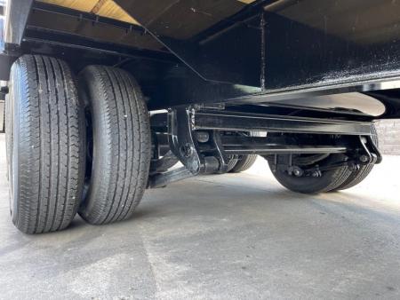 New PJ 25' Low-Pro Flatdeck with Duals (LD) - Monster Ramps