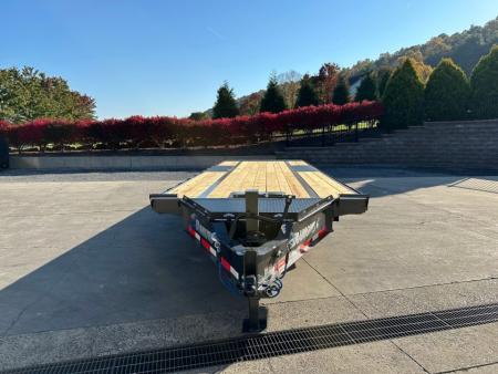 New Diamond C 24' Deckover Tilt (DET207)
