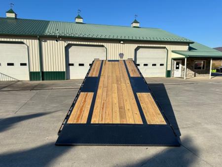 New Diamond C 24' Deckover Tilt (DET207)