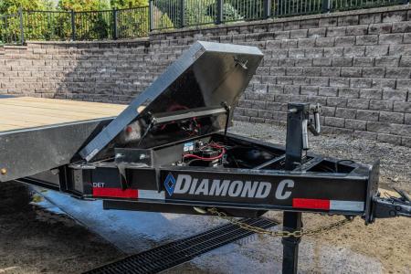 New Diamond C 24' Hydraulic Deckover Tilt (DET 210)