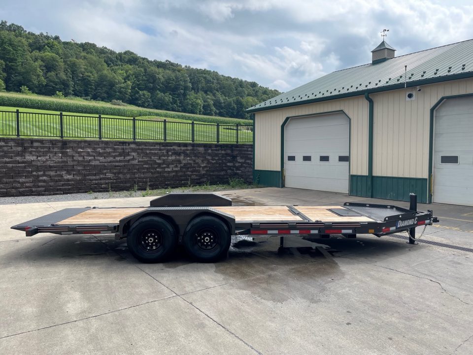 New Diamond C 22' Hydraulic Dampening Tilt (HDT207)