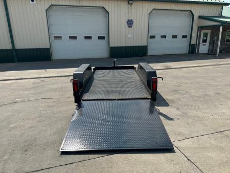 New Greenfield Trailers 10' Scissor Lift - Diamond Plate Floor
