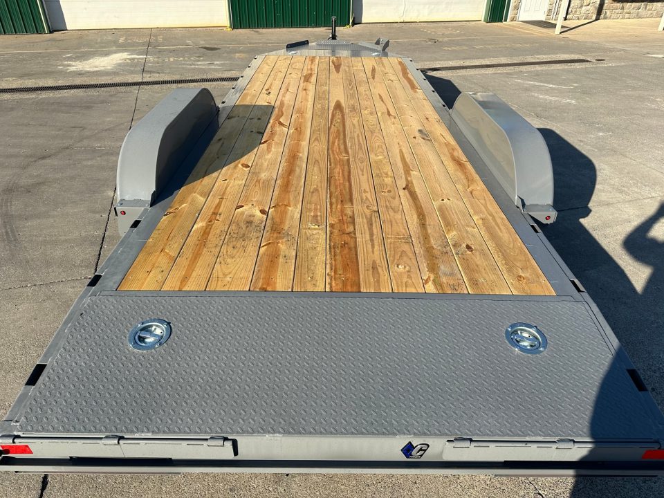 New 2025 Diamond C Trailers GTF206 with slide ins 20' Car Hauler