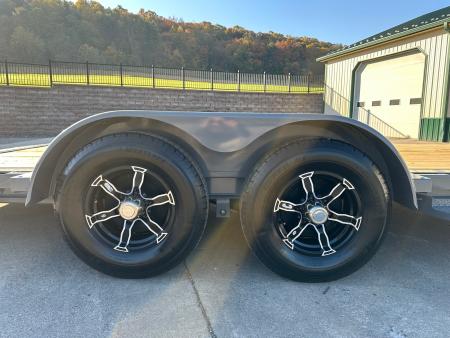 New 2025 Diamond C Trailers GTF206 with slide ins 20' Car Hauler