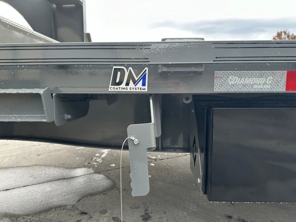 New 2026 Diamond C 24' DET207 Gooseneck Power Tiltdeck