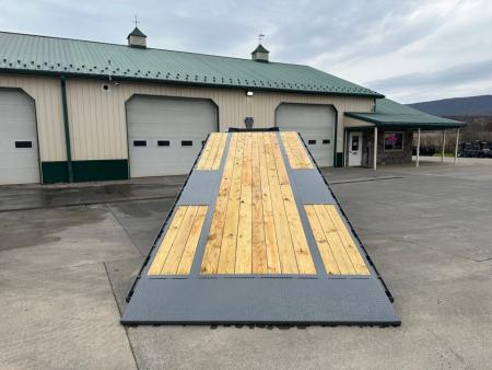 New 2026 Diamond C 24' DET207 Gooseneck Power Tiltdeck