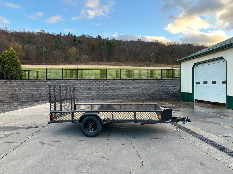 New Diamond C 12' Premium Single Axle Utility (PSA) - Mesh Sides