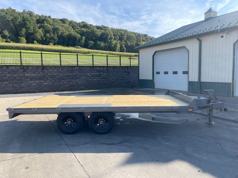 New Diamond C 16' Channel Deck Over with Slide in Ramps (GDD 206)