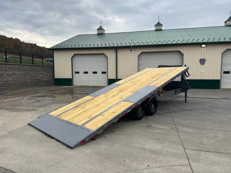 New 2026 Diamond C 24' DET207 Gooseneck Power Tiltdeck