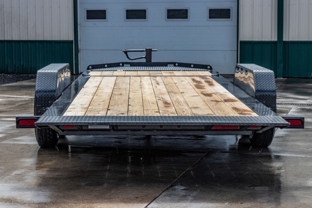 New Diamond C 20' Hydraulic Dampening Tilt (HDT207)