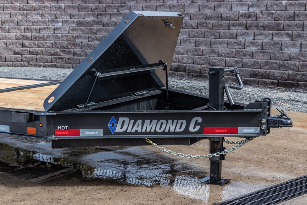 New Diamond C 20' Hydraulic Dampening Tilt (HDT207)