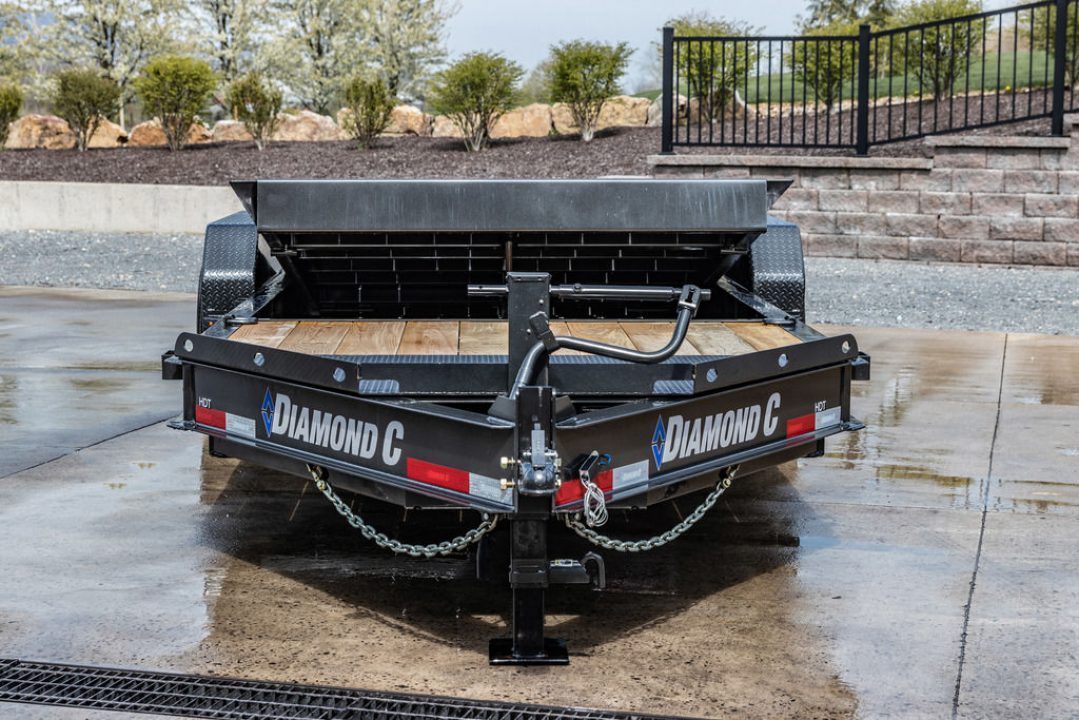 New Diamond C 20' Hydraulic Dampening Tilt (HDT207)