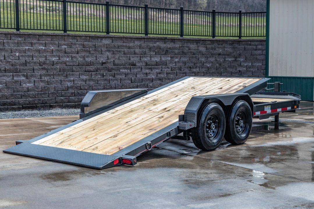 New Diamond C 20' Hydraulic Dampening Tilt (HDT207)