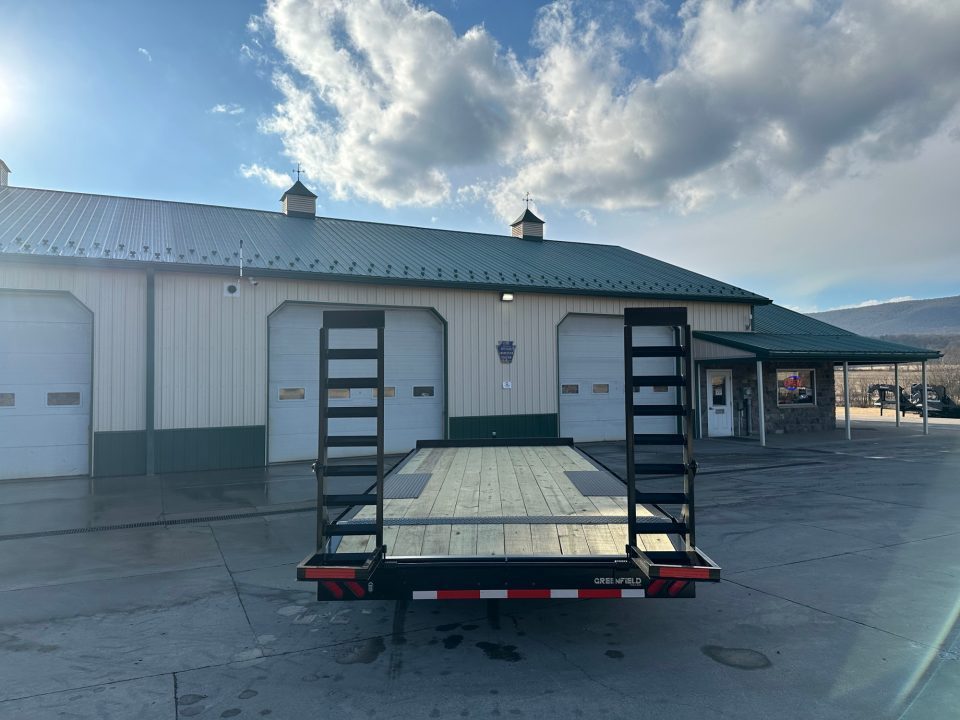 New Greenfield 20' Deckover Equipment Trailer - 10K