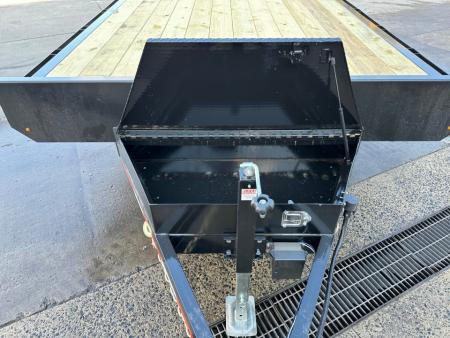 New Greenfield 20' Deckover Equipment Trailer - 10K