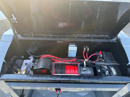 New Diamond C 32' FMAX212 Gooseneck w/Hydraulic Dovetail - Pacesetter Edition