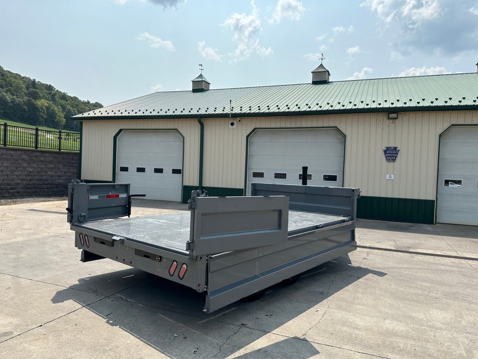 New Diamond C 14' DOD Deckover Dump - Fold Down Sides
