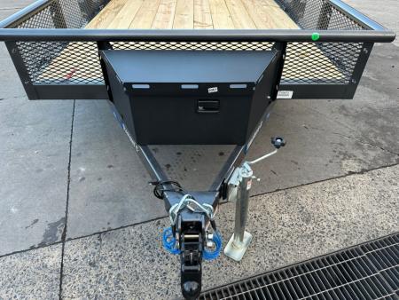 New Diamond C 12' Premium Single Axle Utility (PSA) - Mesh Sides