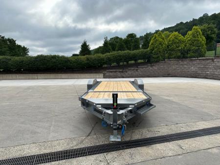 New Diamond C 20' Pro-Tilt PACESETTER Edition (HDT 207)