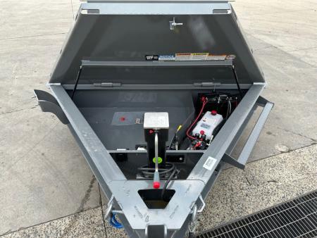 New Diamond C 20' Pro-Tilt PACESETTER Edition (HDT 207)