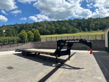 New PJ 30' Low-Pro Quest Series Gooseneck w/Monster Ramps